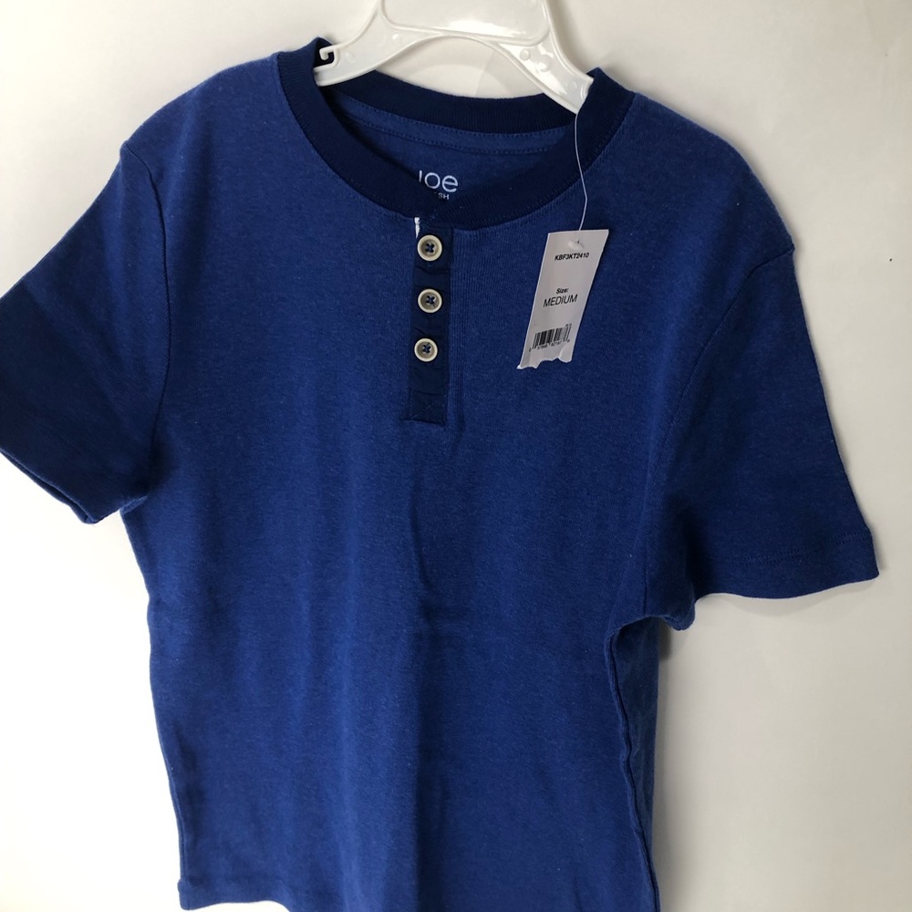 New Joe Fresh boy T-shirt. Size 8.